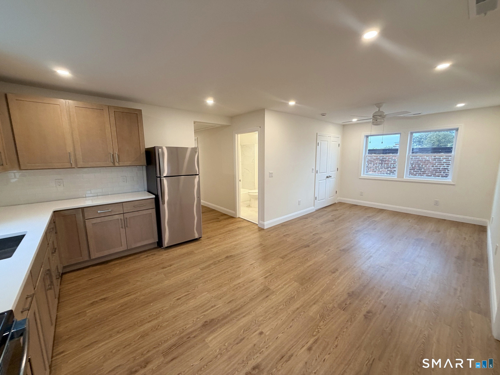 2937 Fairfield Avenue - Photo 6