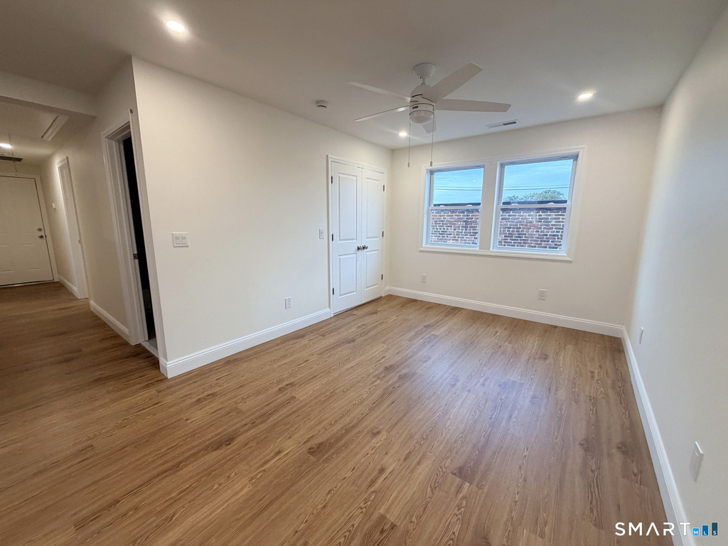 2937 Fairfield Avenue - Photo 5