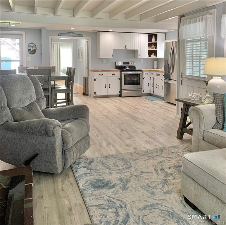 54 Hartford Avenue - Photo 3