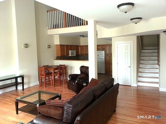 619 Congress Avenue - Photo 9
