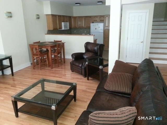 619 Congress Avenue - Photo 8