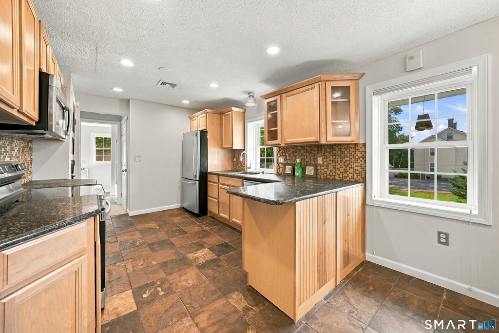 146 Main Street - Photo 10