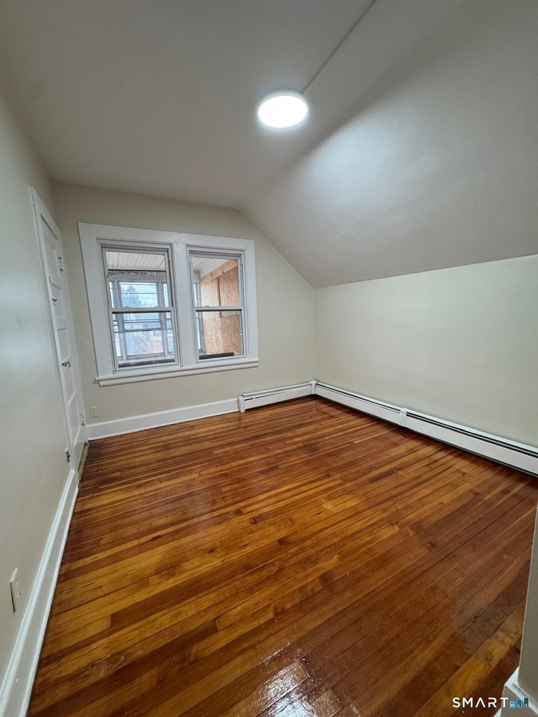 328 Chapman Street - Photo 6