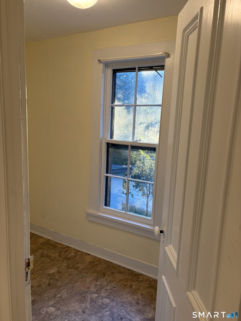 33 Main Street - Photo 13