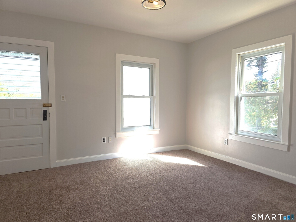 112 Lafayette Street - Photo 5