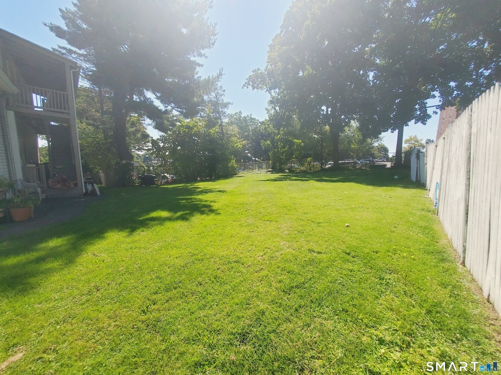 33 Holcomb Avenue - Photo 9