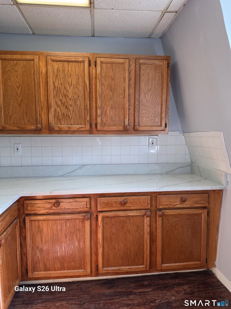 181 Monmouth Avenue - Photo 2