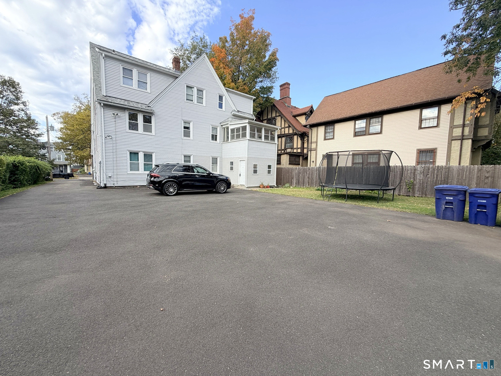 540 Clinton Avenue - Photo 17