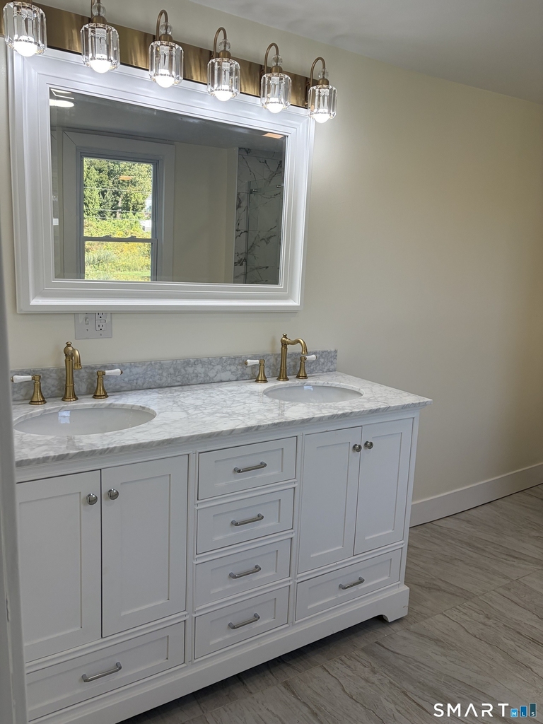 380 Main Street - Photo 15