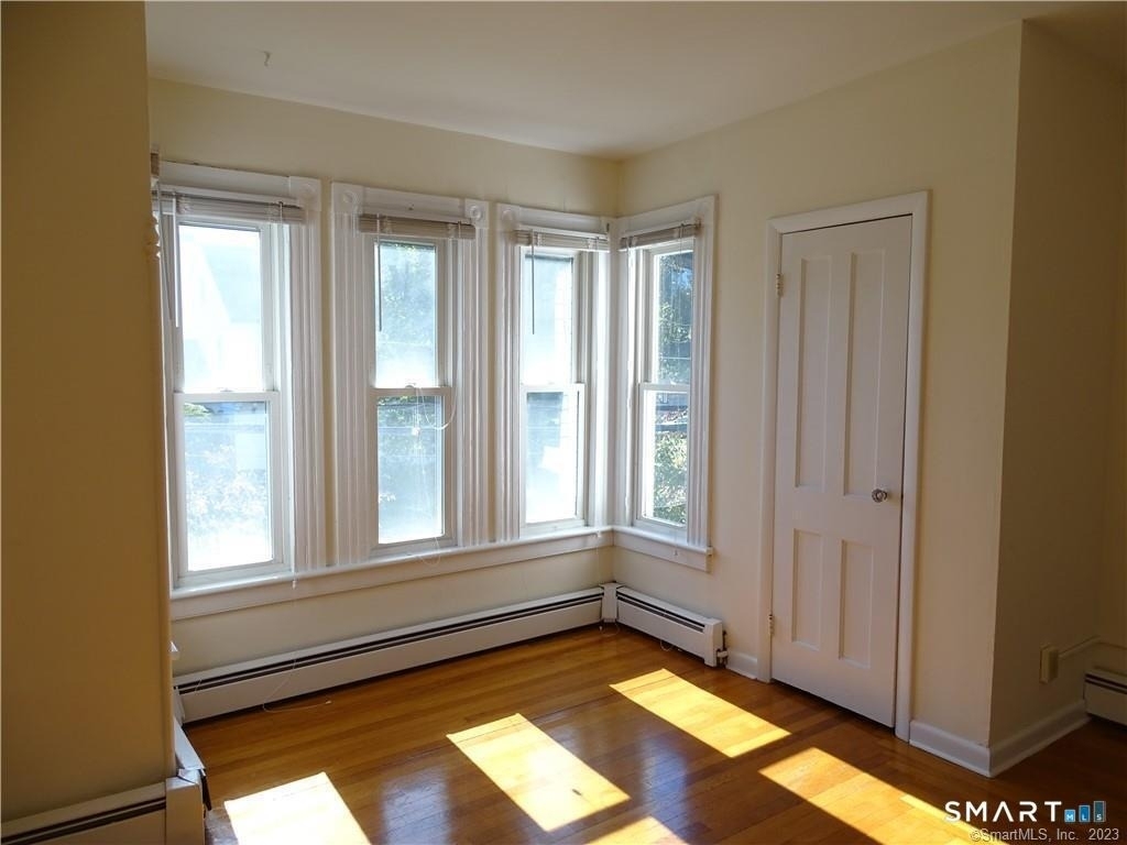 146 Montowese Street - Photo 7