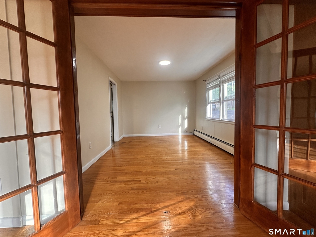 266 Linwood Street - Photo 3