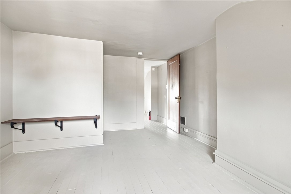 420 Edgemont Street - Photo 17