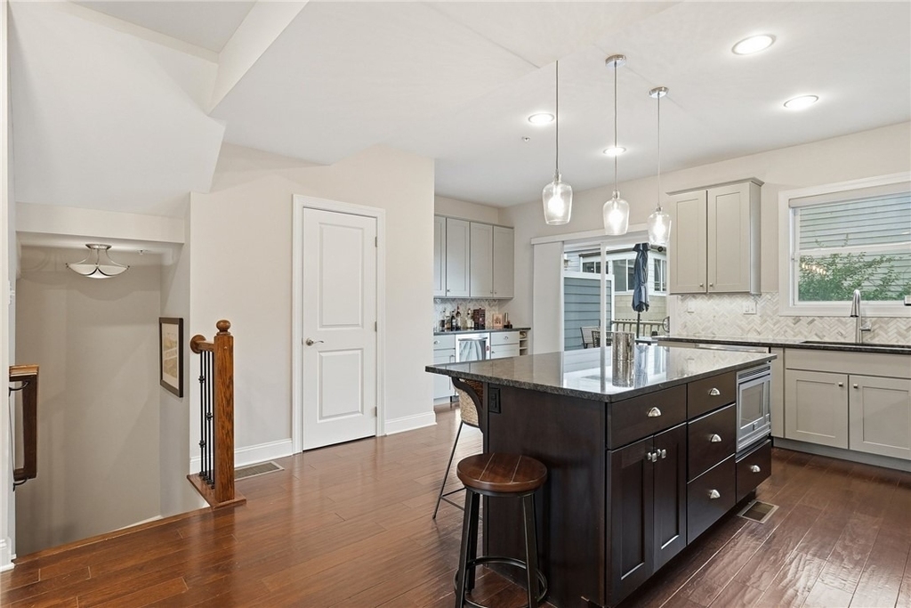 2652 Larkins Way - Photo 10