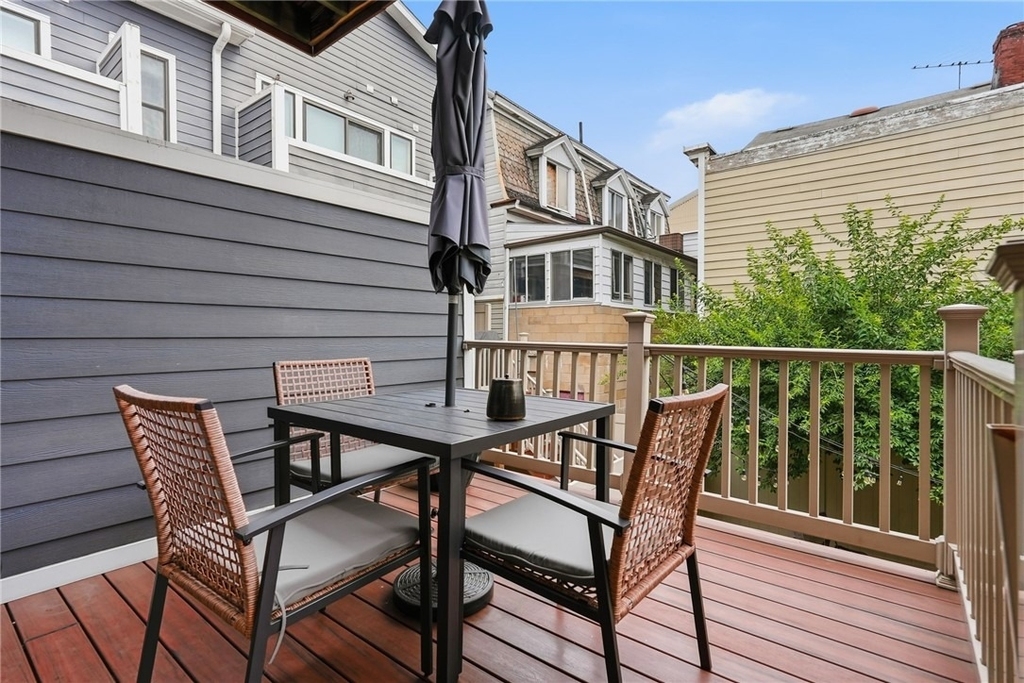 2652 Larkins Way - Photo 37