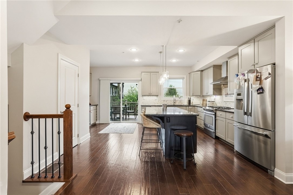 2652 Larkins Way - Photo 8