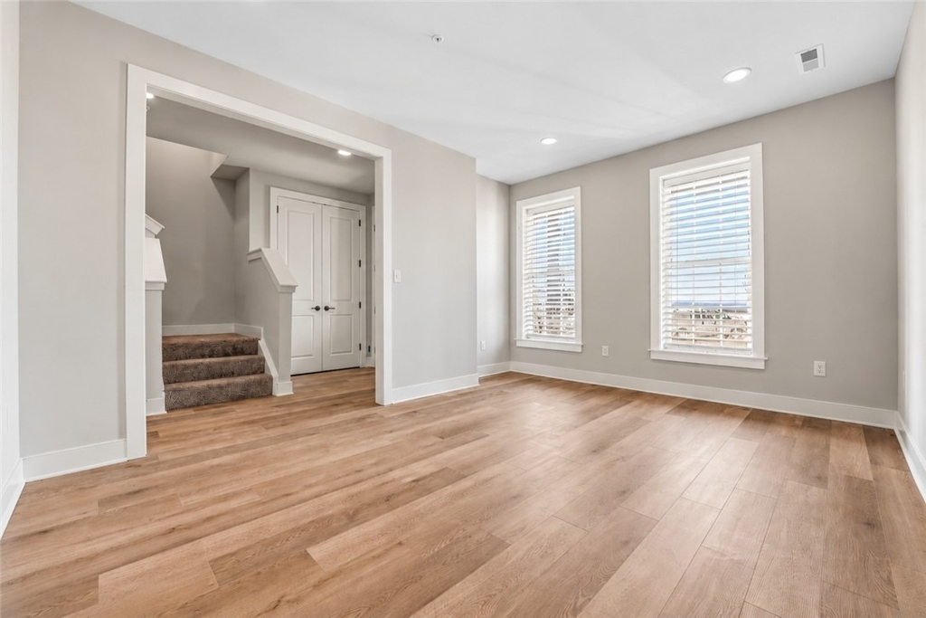 419 Ramsgate Rd - Photo 35