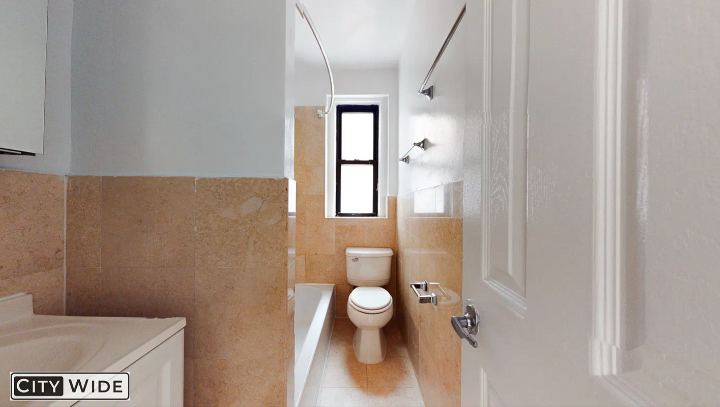 690 Ft Washington Avenue - Photo 3
