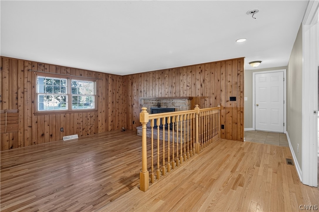 4776 Edgeworth Drive - Photo 18