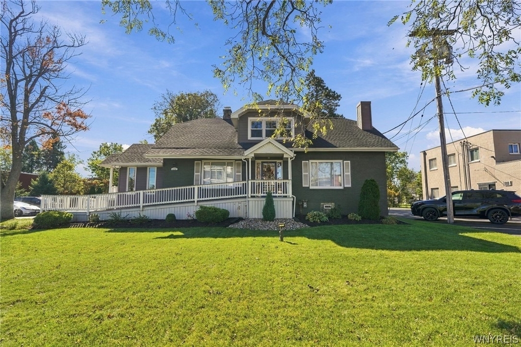 6797 Main Street - Photo 0