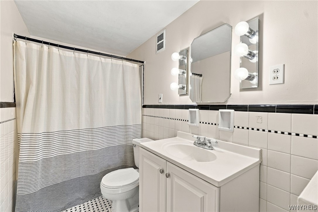 6797 Main Street - Photo 10