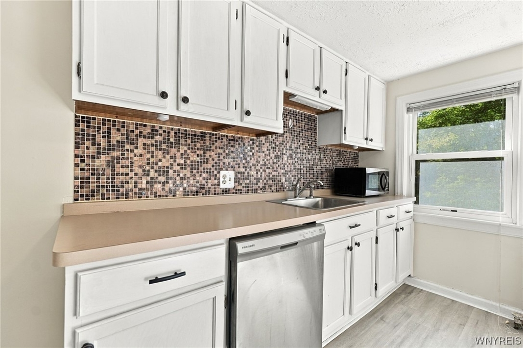 6797 Main Street - Photo 4