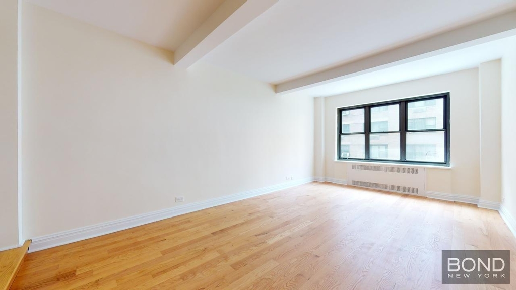East 56th Street - Photo 1