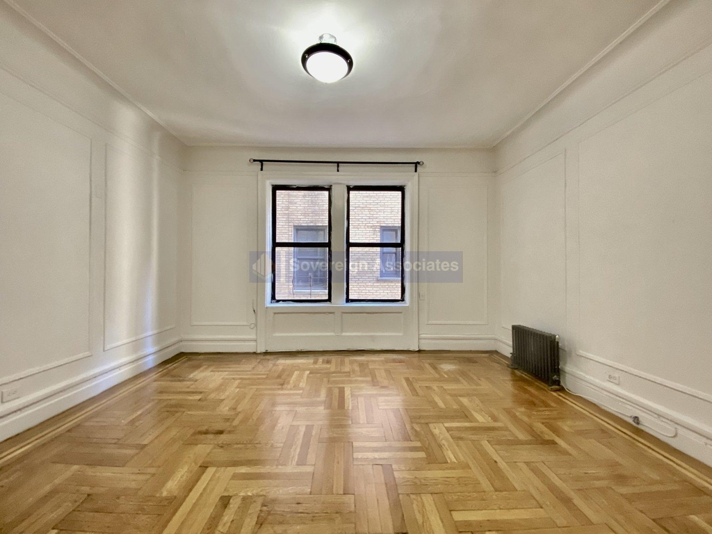 664 West 163rd Street - Photo 1