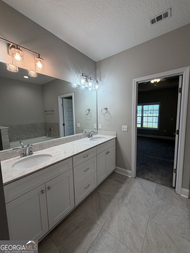 318 The Villas Way - Photo 37