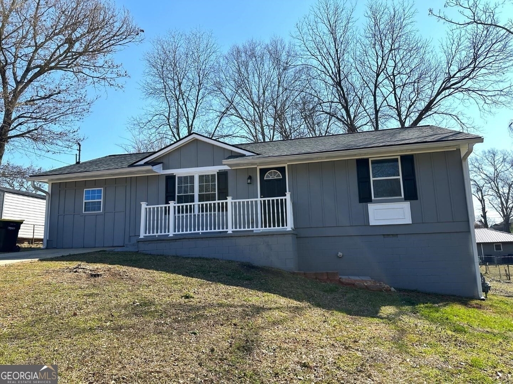 109 Sunset Lane - Photo 0