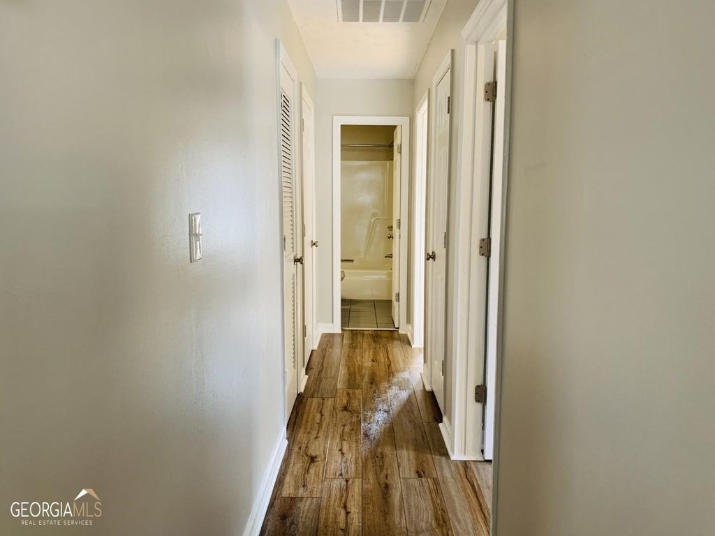 140 Pine Terrace - Photo 12