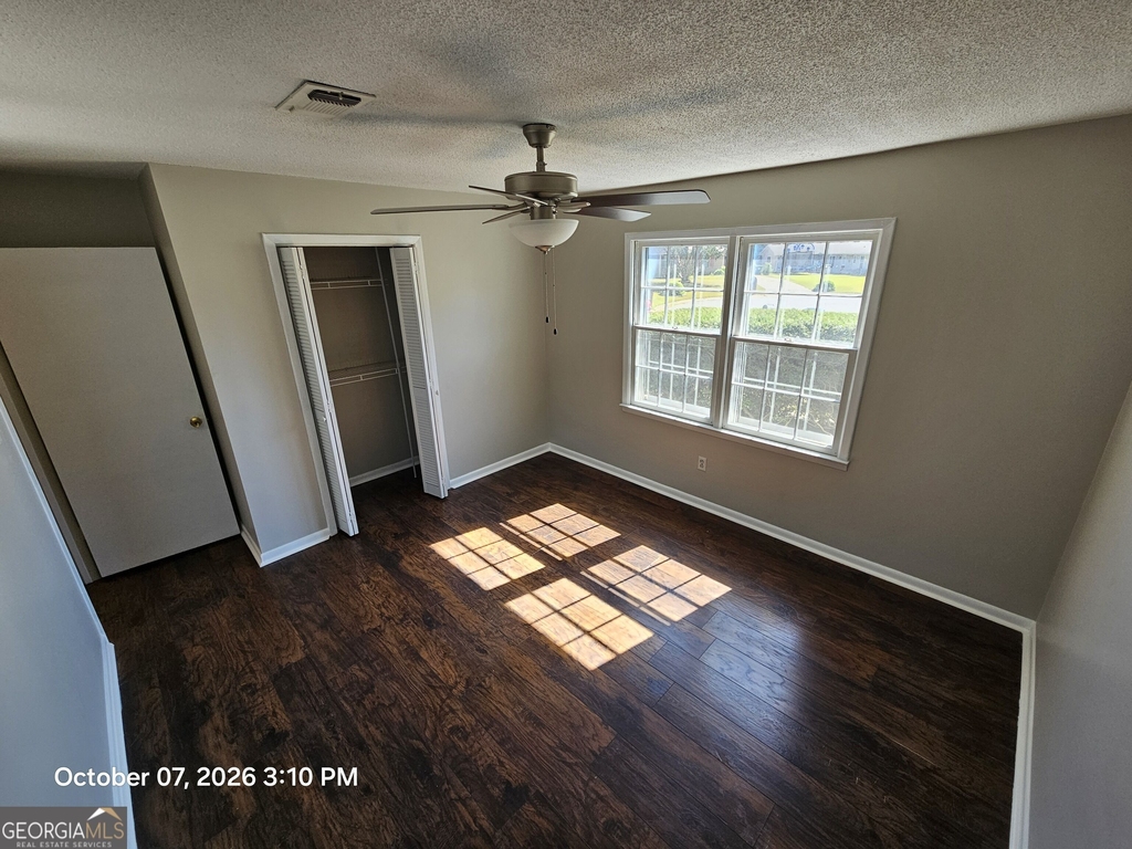 110 Stonefield Court - Photo 13