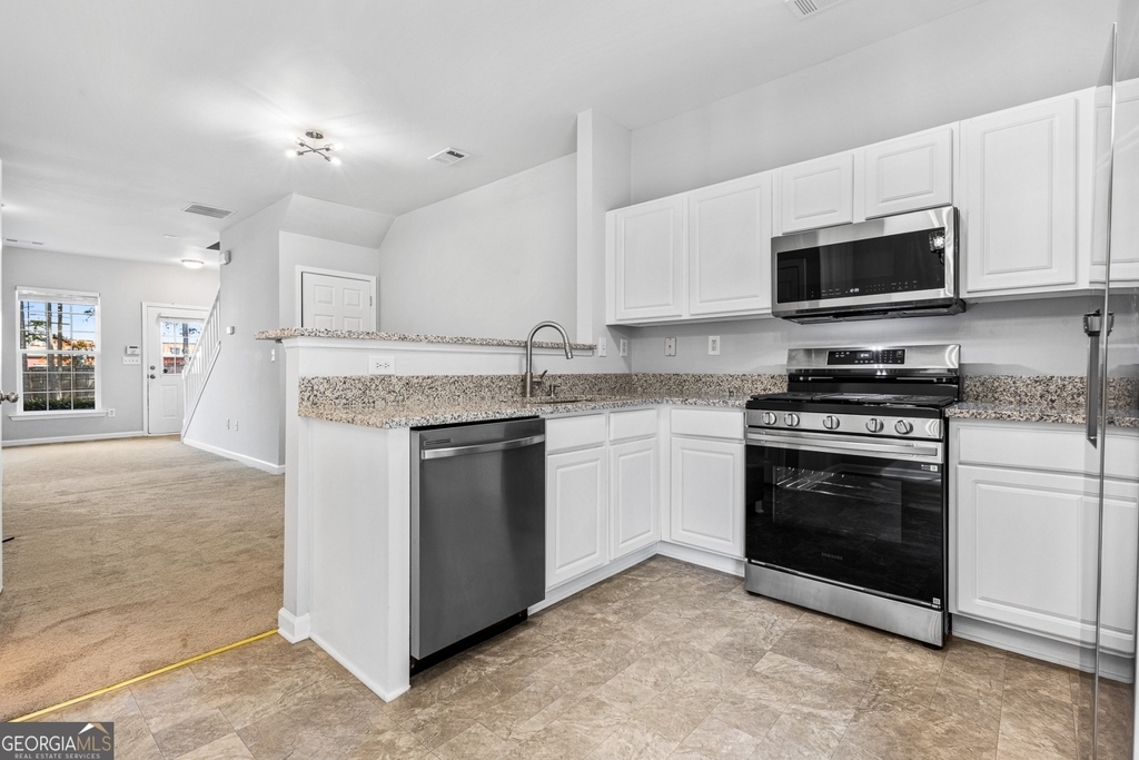 3208 Hidden Cove Circle - Photo 6