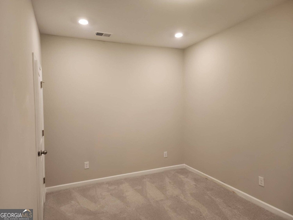 327 Commons Avenue - Photo 37