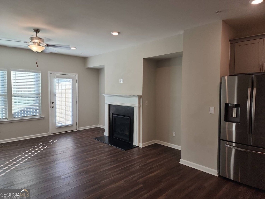 327 Commons Avenue - Photo 12