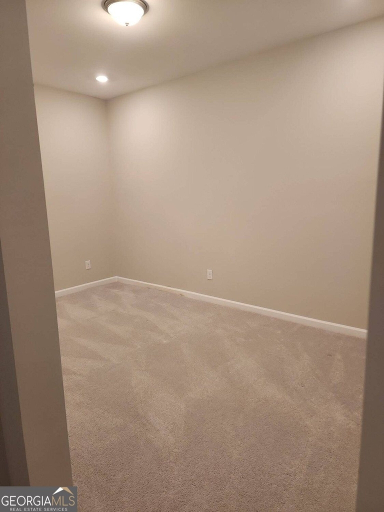 327 Commons Avenue - Photo 36