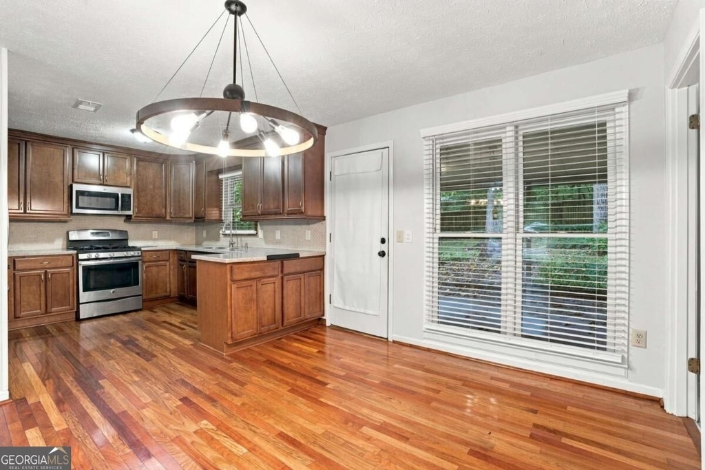 3095 Woodland Drive Nw - Photo 9