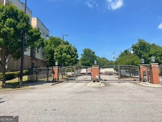 898 Oak Street Sw - Photo 1