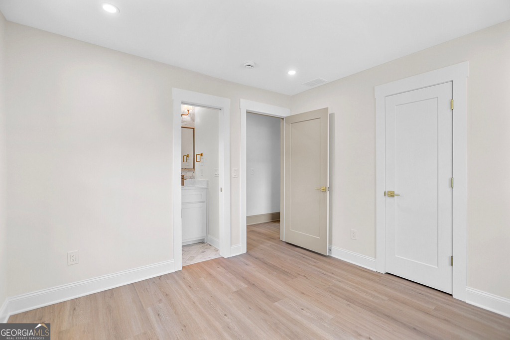 66 Young Avenue - Photo 11