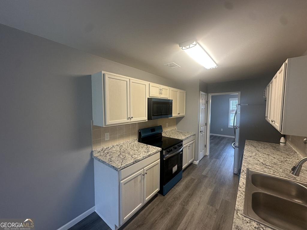 7712 Autry Circle - Photo 15