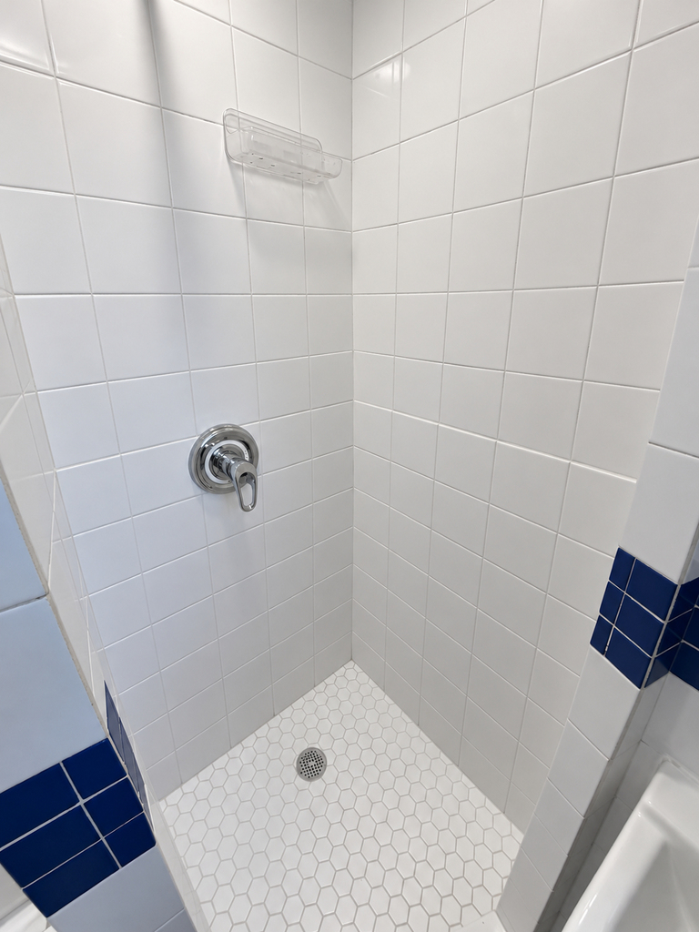 369 Menahan Street - Photo 12