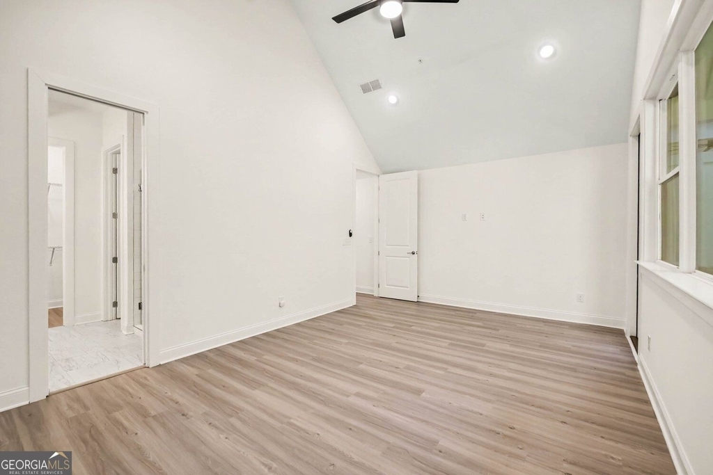 409 Burgundy Way - Photo 14