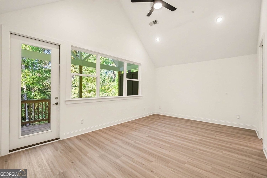 409 Burgundy Way - Photo 16