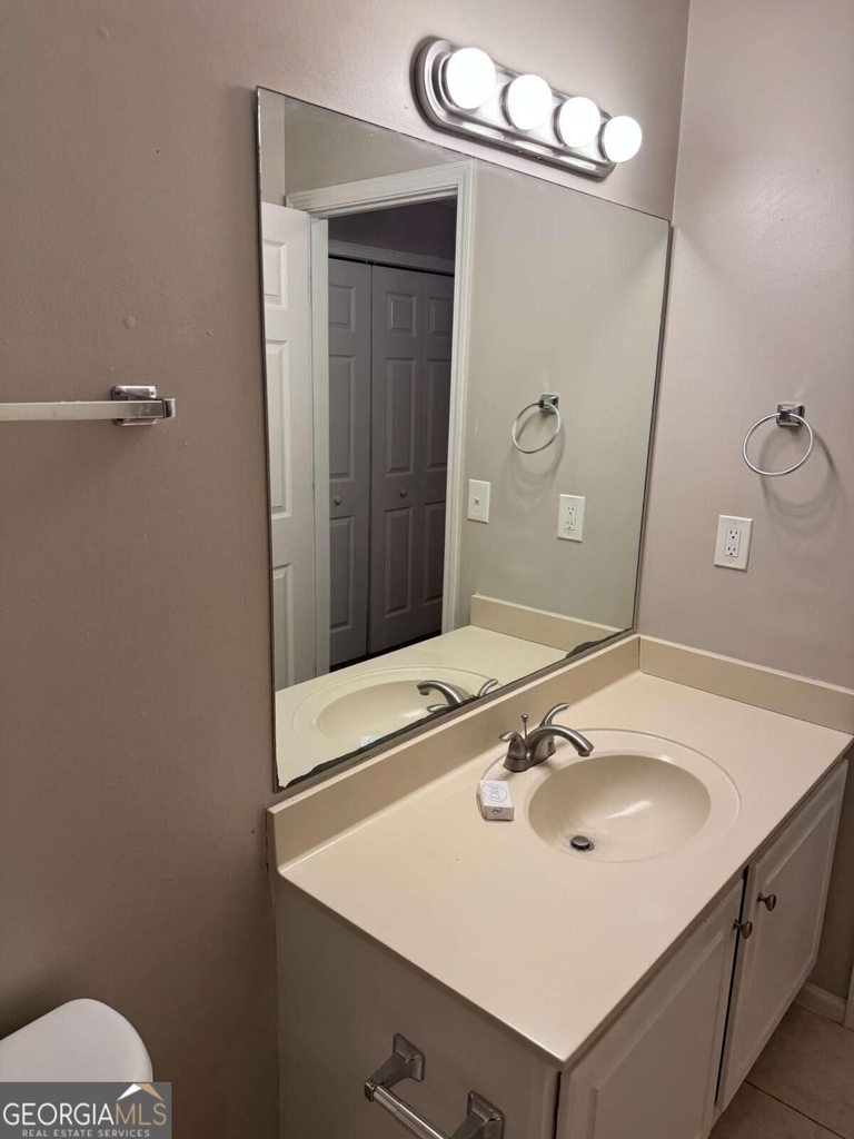 449 Kara Lane - Photo 4