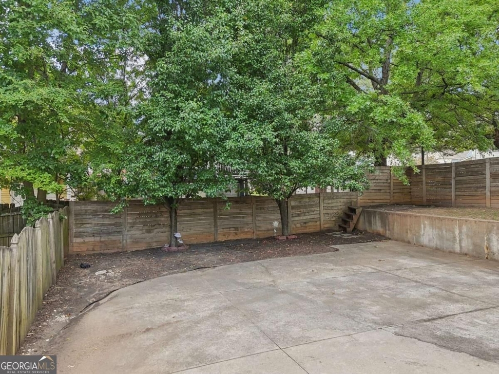 663 Windsor Street Sw - Photo 21