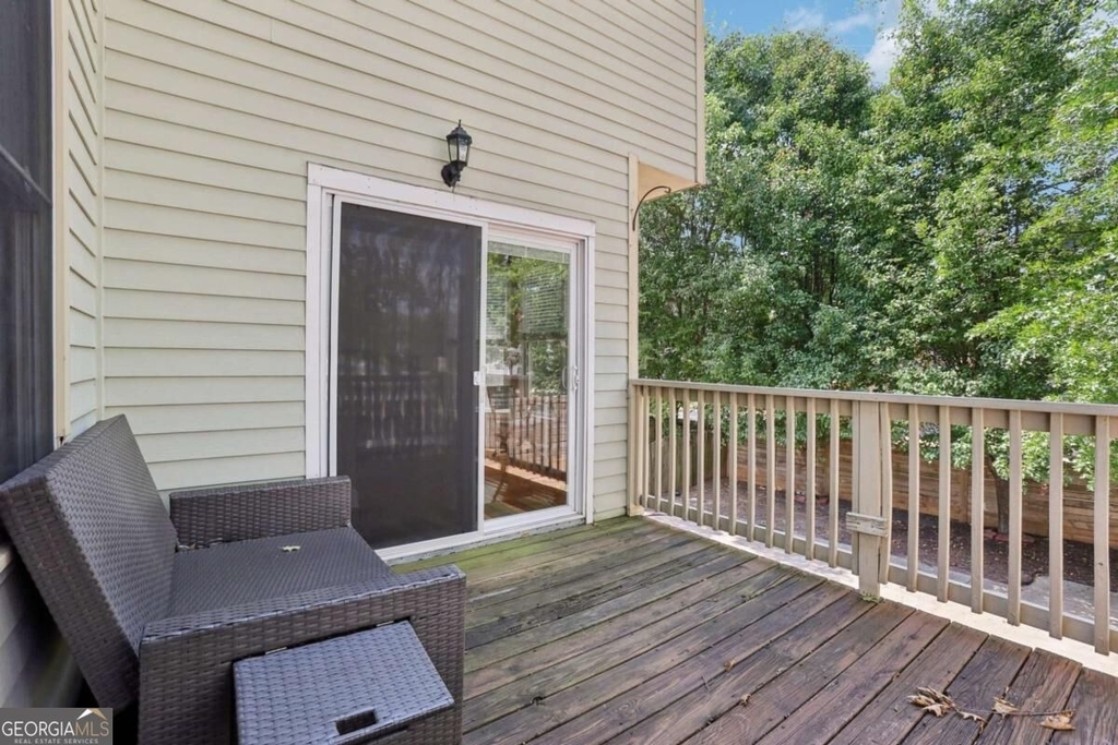 663 Windsor Street Sw - Photo 20