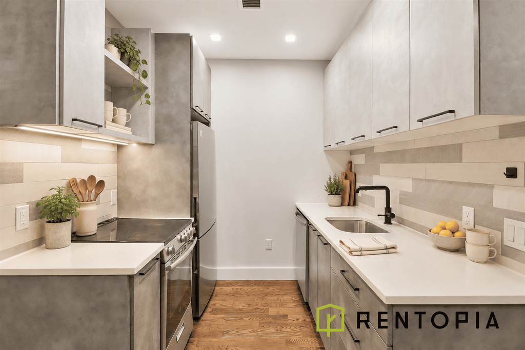 555 Grand Street - Photo 2