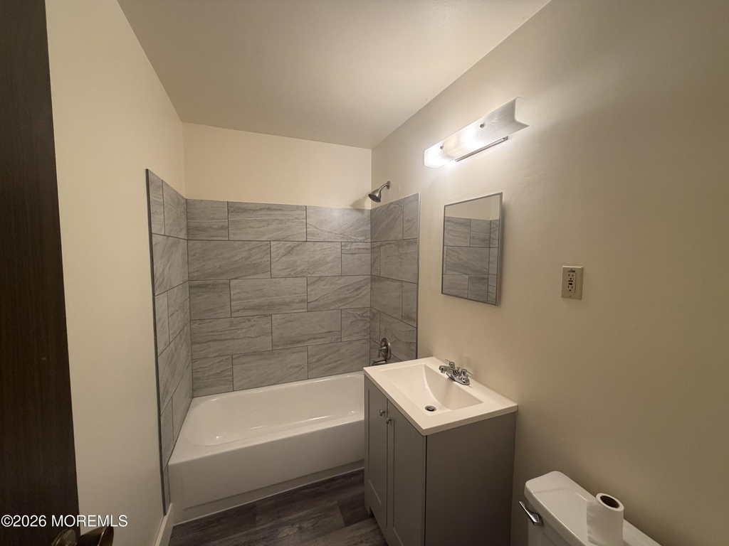 84 Manchester Court - Photo 5