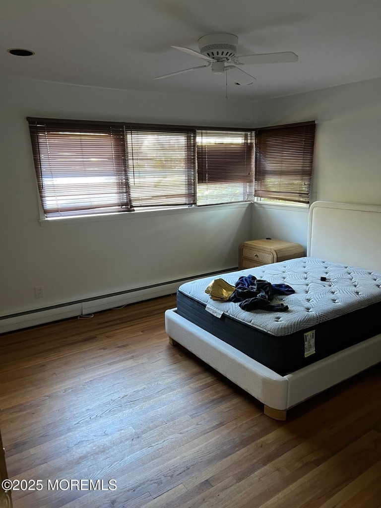 270 Jerome Avenue - Photo 11