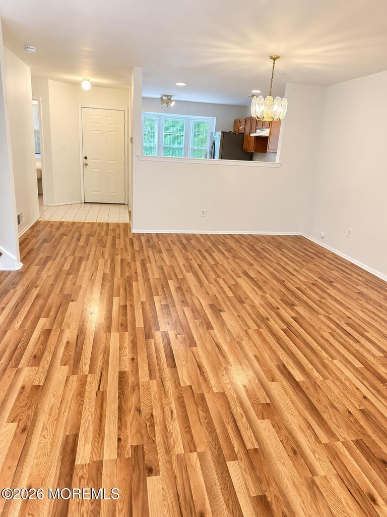 11 Lexington Court - Photo 4