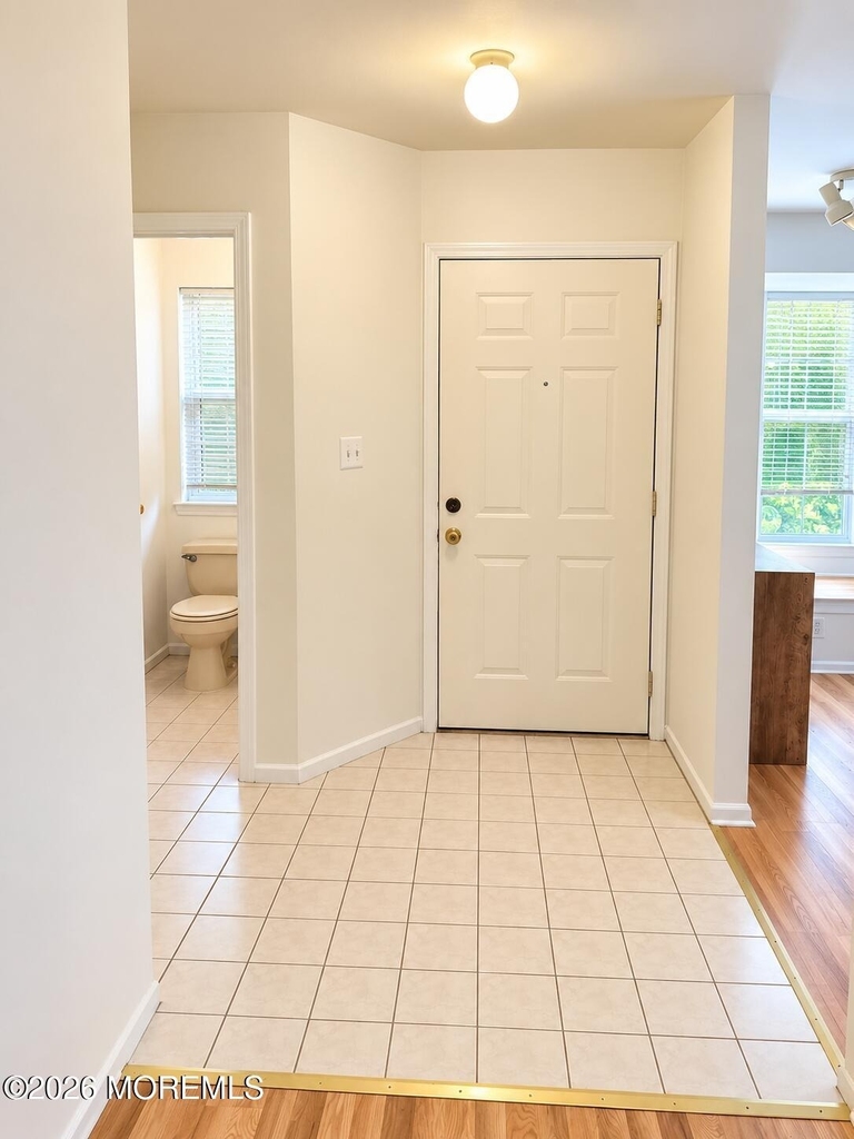 11 Lexington Court - Photo 6